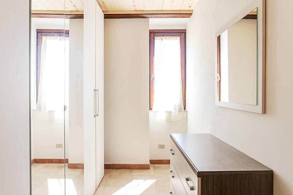 Roman Ruins - Elegant Apartment أولبيا المظهر الخارجي الصورة